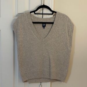 Sweater Vest